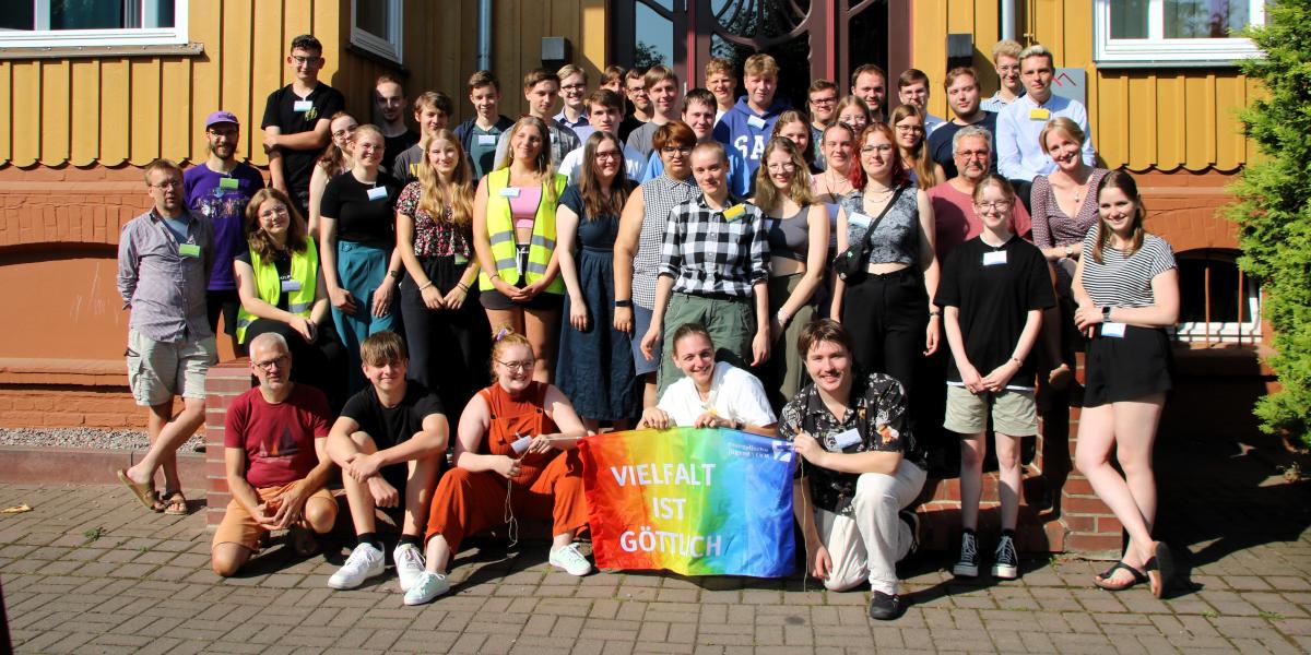 FINAL Foto Vielfalt ist göttlich WEBSEITE  Anna Schröder / EKM Jugend